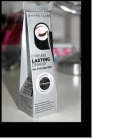 Maybelline EyeStudio gelové oční linky
