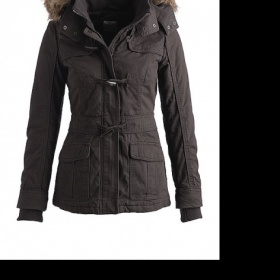 Světle šedá zimní parka s kožíškem Brno