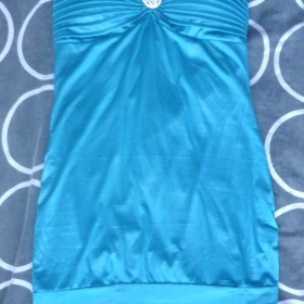 Zeleno - modrý top s ozdobou