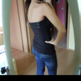 Černý top bez ramínek s glitry H&M