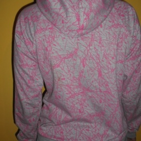 Růžovo - šedá skate mikina