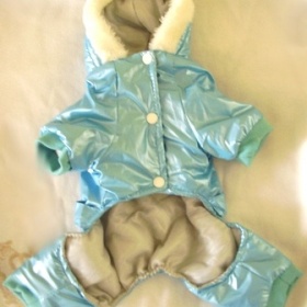 Modrá zimní kombinéza pro malého pejska - čivava, jorkšír