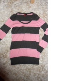 Svetr růžovo - černý HM