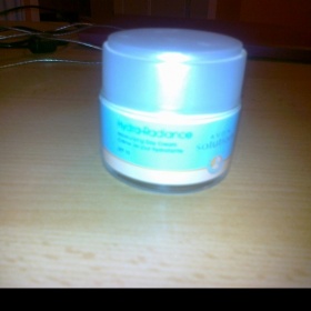 Denní krém Hydra - Radiance SPF 15