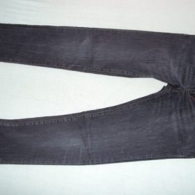 Tmavé skinny džíny - foto č. 1