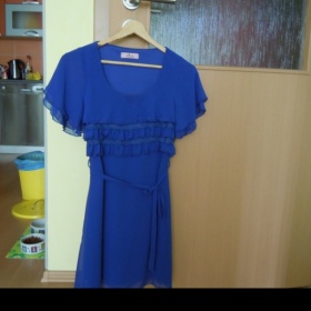 Modré šaty nad kolena Asos - foto č. 1
