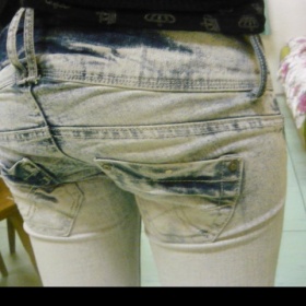 Světlé bokové džínsy Terranova - foto č. 1