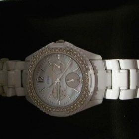 Bílé hodinky Guess Candy Rock