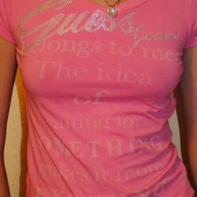 Ružové tričko Guess