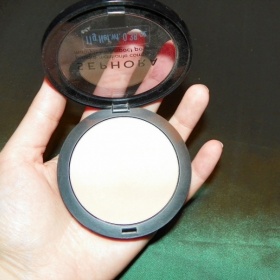 Matující kompaktní pudr Sephora, odstín Cool nude