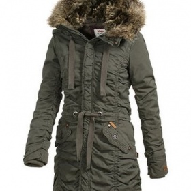 Kvalita kabátu  Khujo