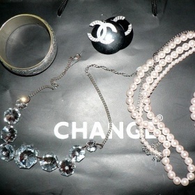 Sada šperků náramek, naušnice, korále takko - foto č. 1