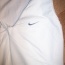 Dlouhé bílé tílko Nike - foto č. 2