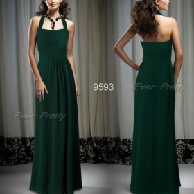 Kde v Praze sehnat tmavě zelené šaty?