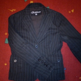 Černé sako s jemnými sedými proužky  Fishbone