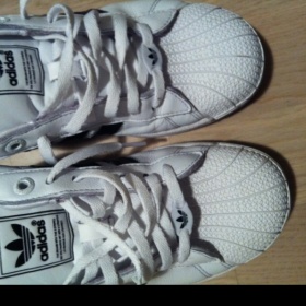 Adidas tenisky bílé, kožené