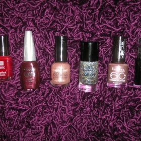 Mix laků na nehty - Rimmel, Maybelline, Essence, Basic