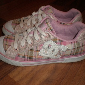 DC Shoes tenisky - růžová kostka - foto č. 1