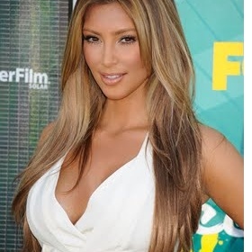 Barva vlasů jako Kim Kardashian