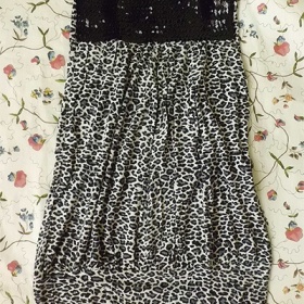 Leopardí tílko bez rukávů s flitry - foto č. 1