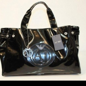 Armani black glossy bag, kabelka čená lakovaná