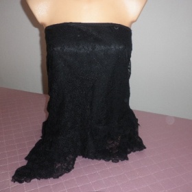 Černý krajkový top/sukně Atmosphere