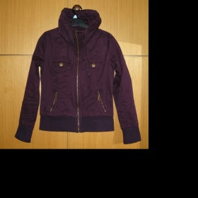 Fialová podzimní bunda Bershka M - foto č. 1