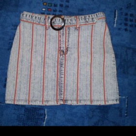 Pruhovaná sukně - červené proužky