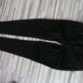 Černé skinny jeans - foto č. 1