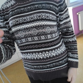 Vzorový svetr pletený, C&A