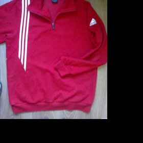 Červená mikina Adidas - foto č. 1