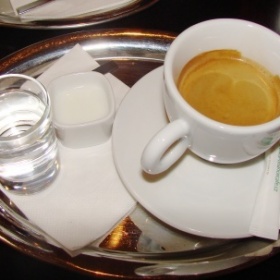 Servírovací sada na espresso
