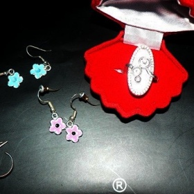 Stříbrný prsten s perletí - stříbro