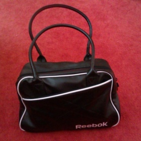 Černá kabelka Reebok - foto č. 1