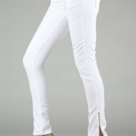 Bílé úzké džíny - foto č. 1