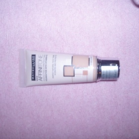 Make - up Maybelline odstín vanilla rose