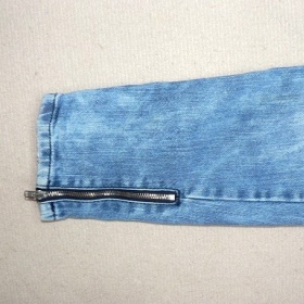 Trhané slim džíny Basic