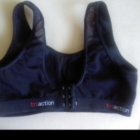 Sportovní podprsenka černá, Triumf energy triaction - foto č. 1