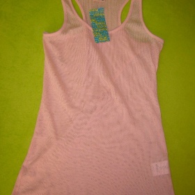 Meruňkové tričko Okay