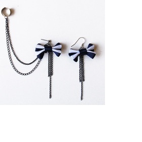 Double Piercing Cuff Earring