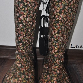 Jarní válenky květinového vzoru - foto č. 1