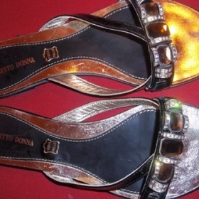 Letní sandále s kamínky - foto č. 1