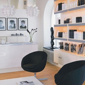 Otočná židle Skruvsta z Ikea