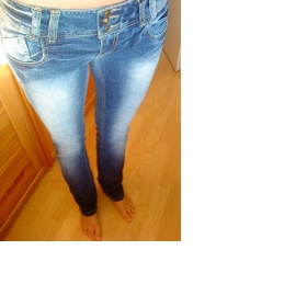 Úzké šišované džíny Terranova