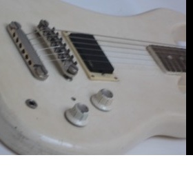 Elektrická kytara Stratocaster - bílá
