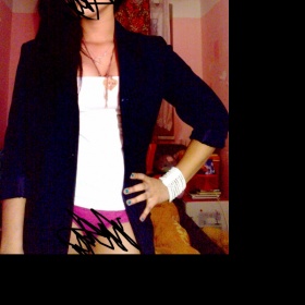 Černé proužkované sako