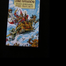 Terry Pratchett - Zeměplocha - Lehké fantastično - foto č. 1
