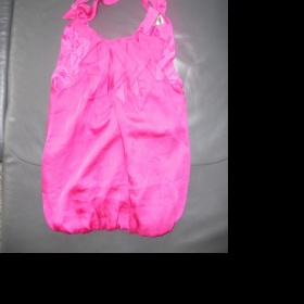 Růžový top  Cropp