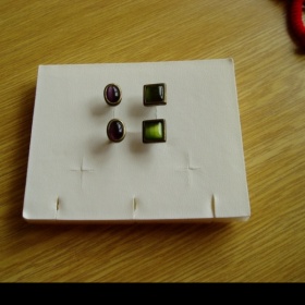 Dva páry náušnic Orsay