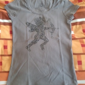 Světle hnědé tričko s andílkem Esprit